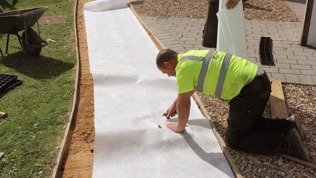 LD100 Non-Woven Geotextile Membrane 4.5m x 100m 100GSM